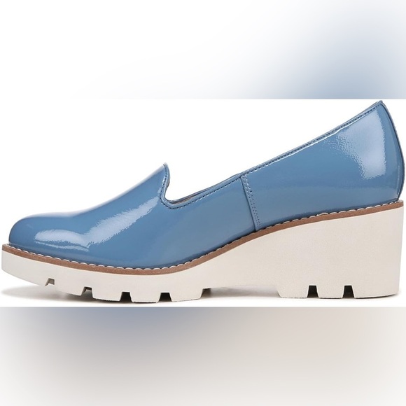 EUC - Vionic Aster Willa Wedge - Size 10 - Captains’s Blue Patent - Picture 4 of 8